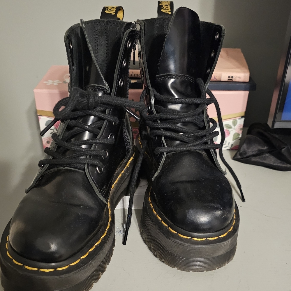 Doc Martin Platform boots